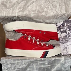 New Pro-Keds Unisex-adult Royal Lo lace up fashion sneaker. Sz.10.5M/12W